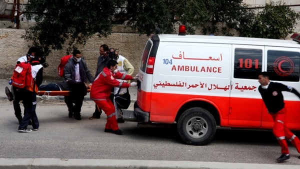 إصابة شاب بجروح خطيرة دهسته مركبة غير قانونية في دورا